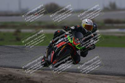 media/Nov-30-2025-TrackDaz (Sun) [[d8b22663df]]/B Group/Session 2 (Sunset)/